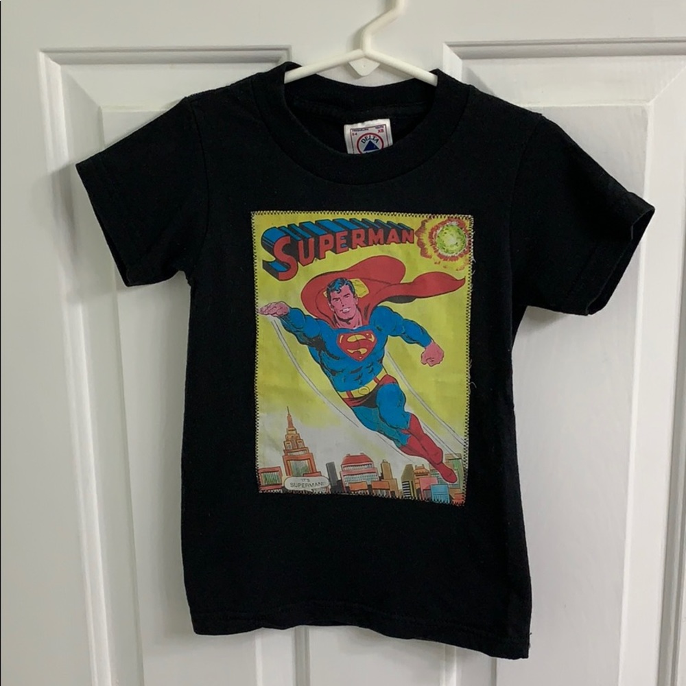 Boys Superman T-shirt size XS